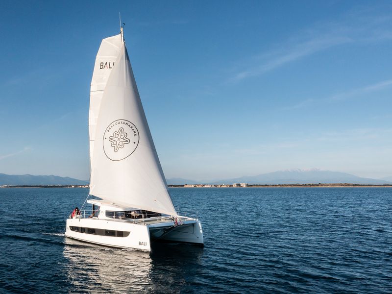 Photo of undefined, image 1 of 28