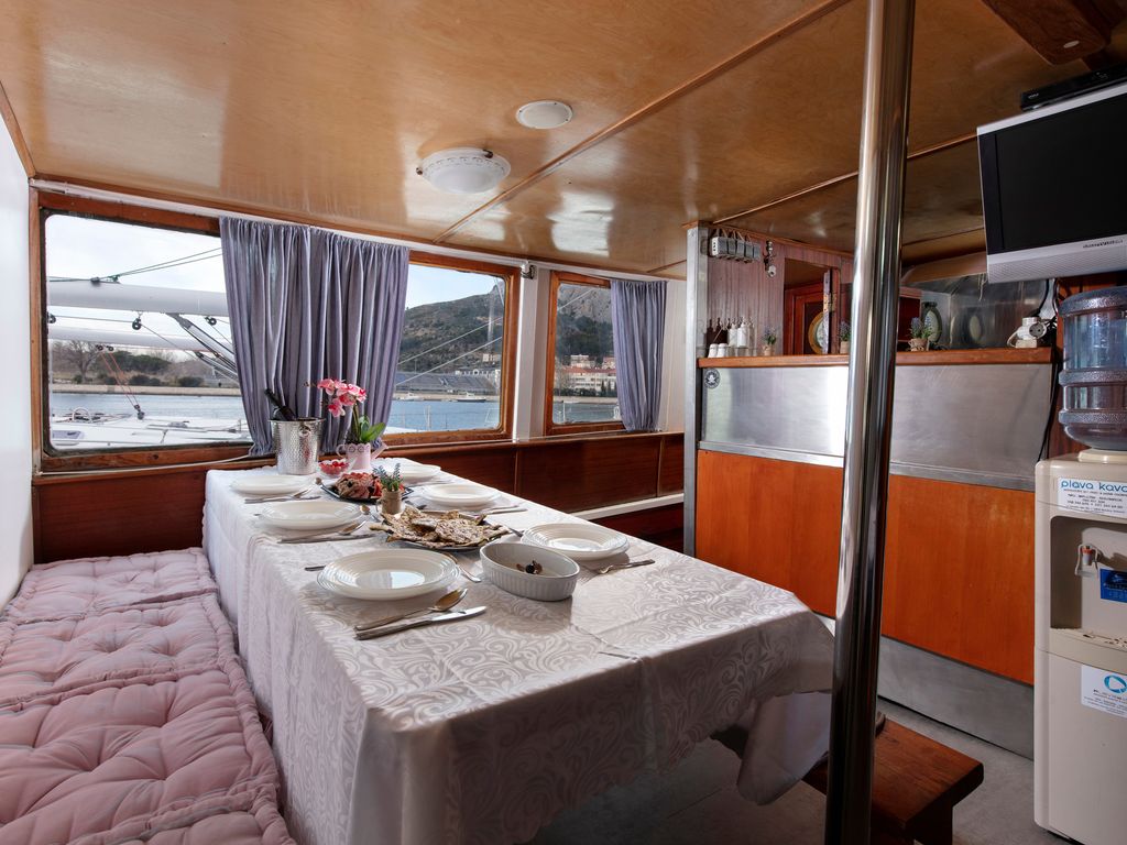 Boat picture 7