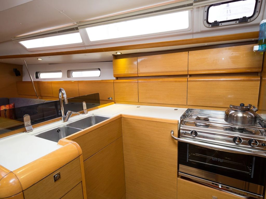 Boat picture 10