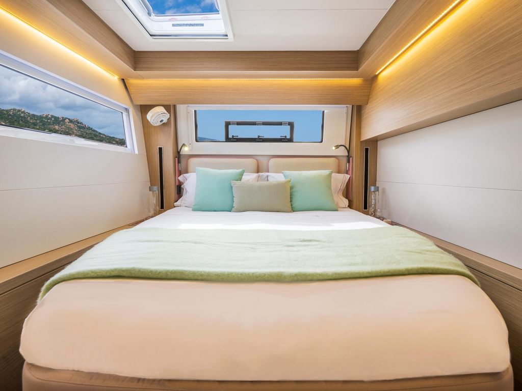 Boat picture 9