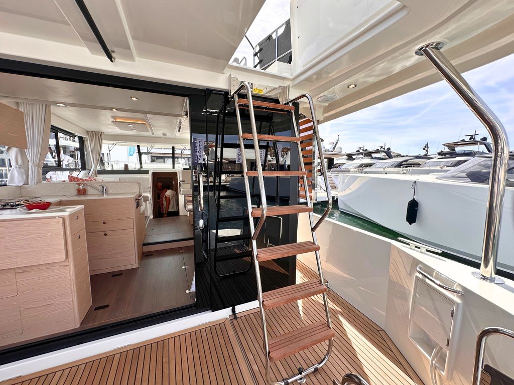 Boat picture 16
