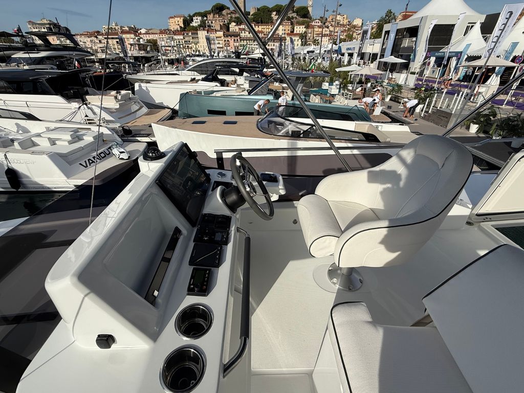 Boat picture 7
