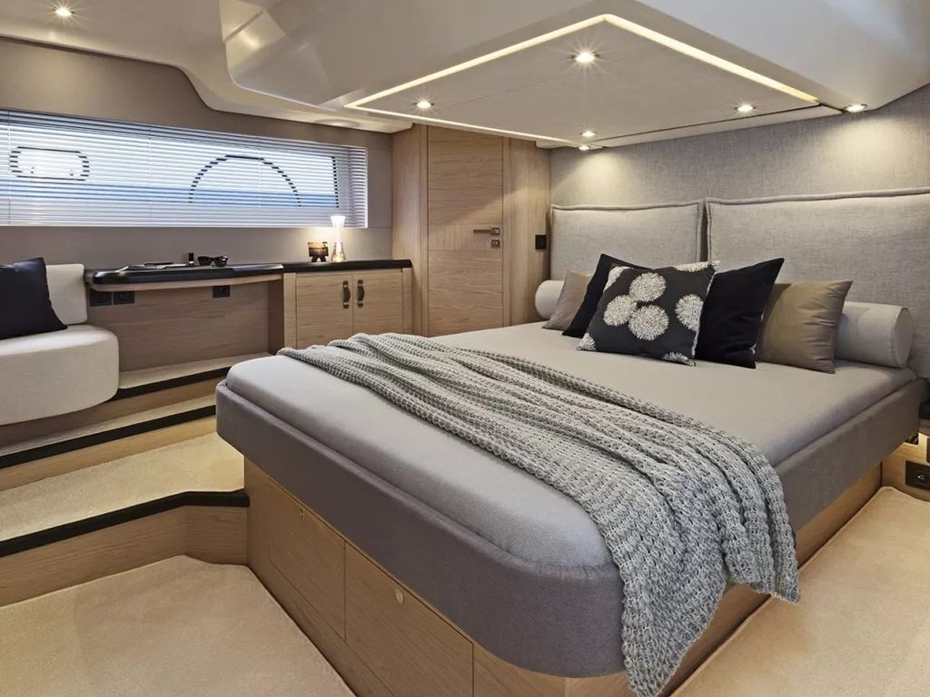 Boat picture 17