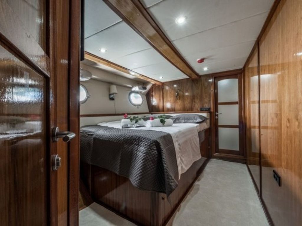 Boat picture 13