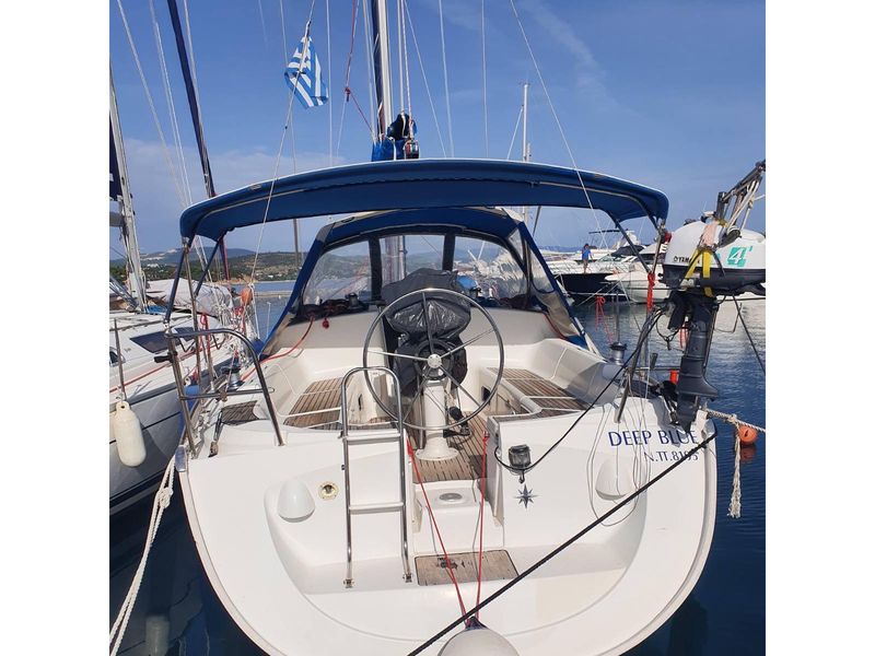 Photo of undefined, image 1 of 3