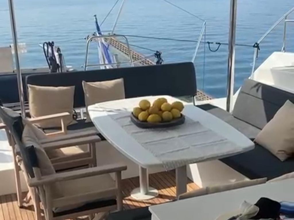 Boat picture 12
