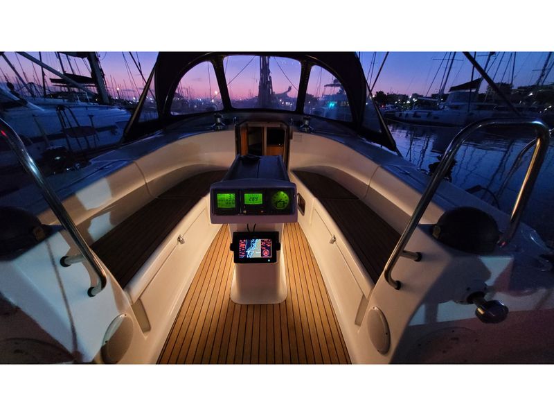 Boat image