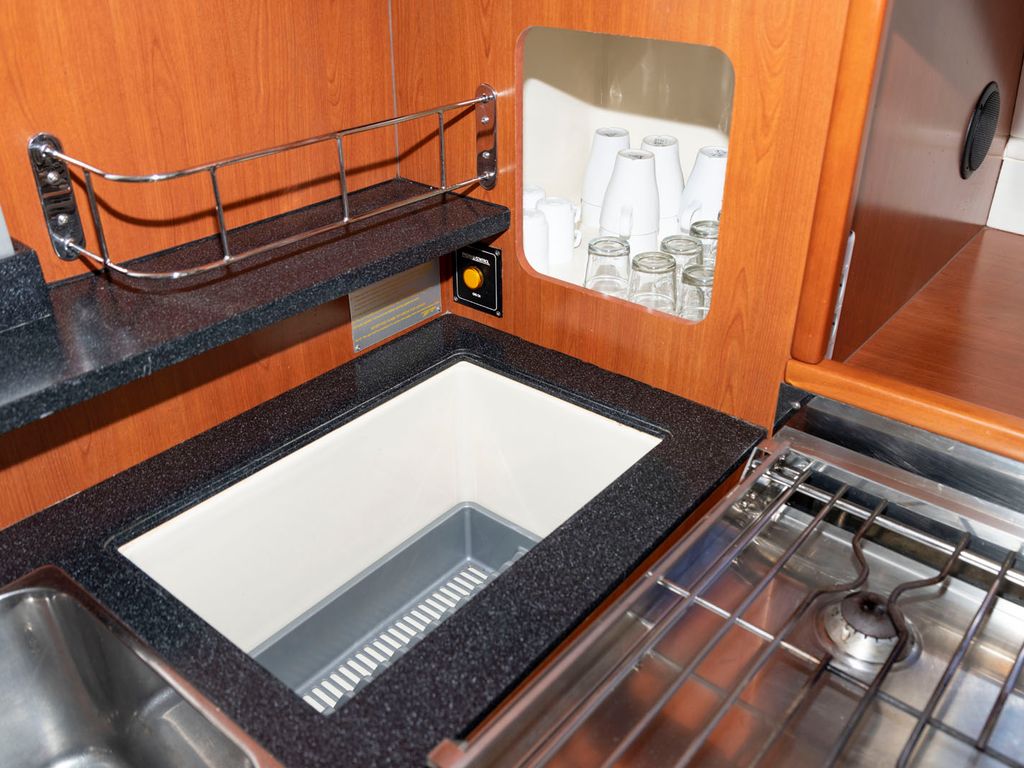 Boat picture 12