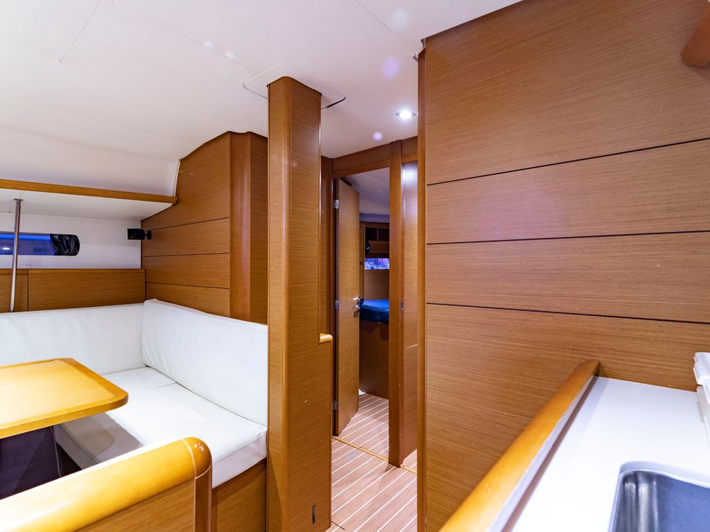 Boat picture 16