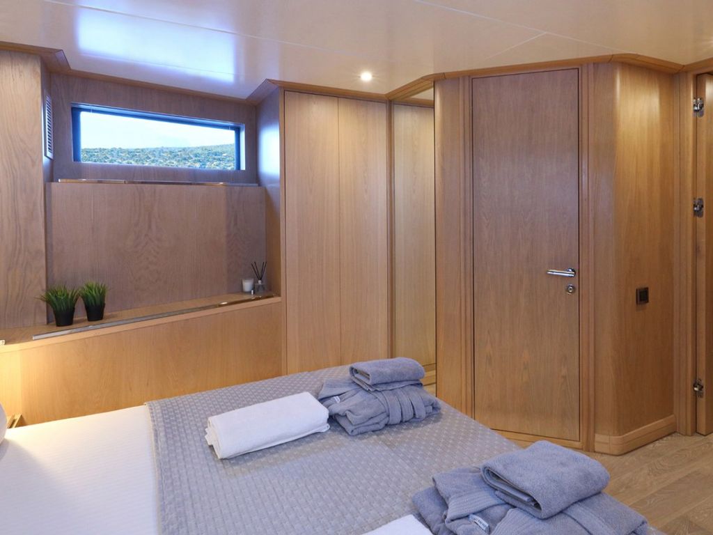 Boat picture 26