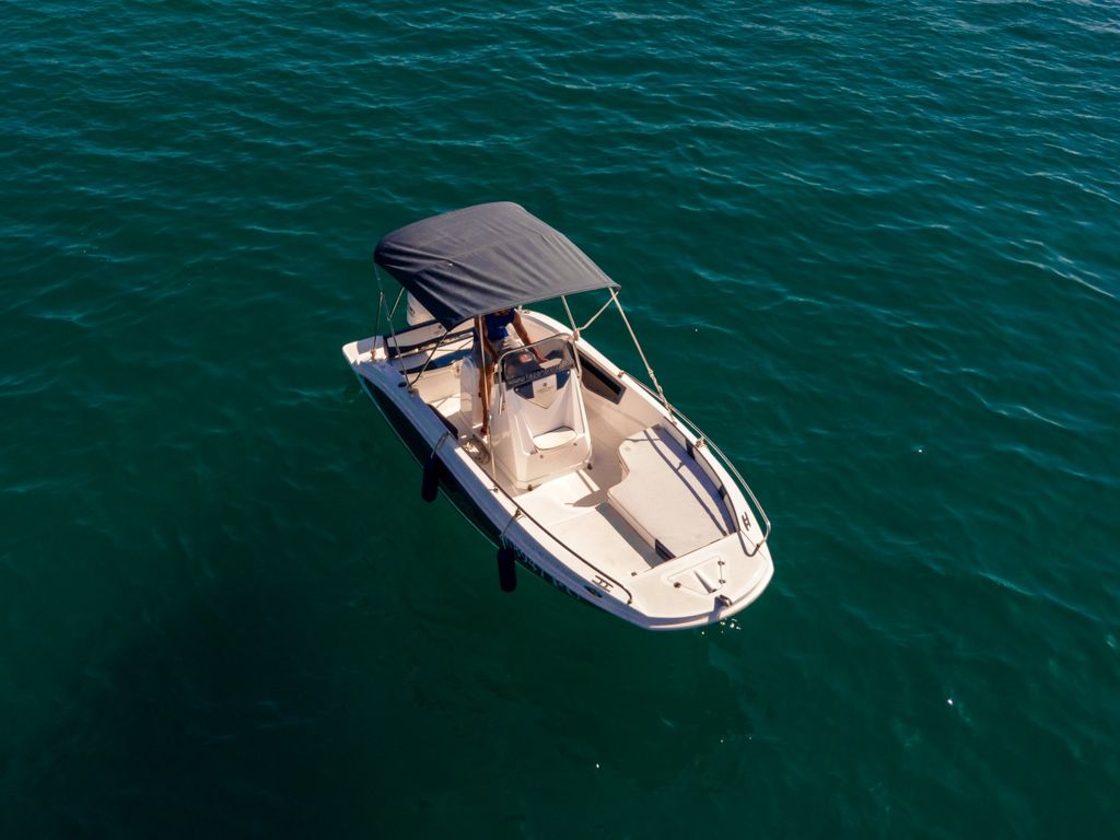Boat picture 12