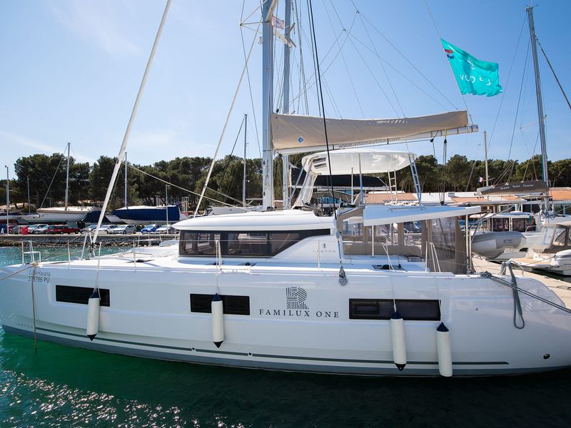 Photo of undefined, image 1 of 21