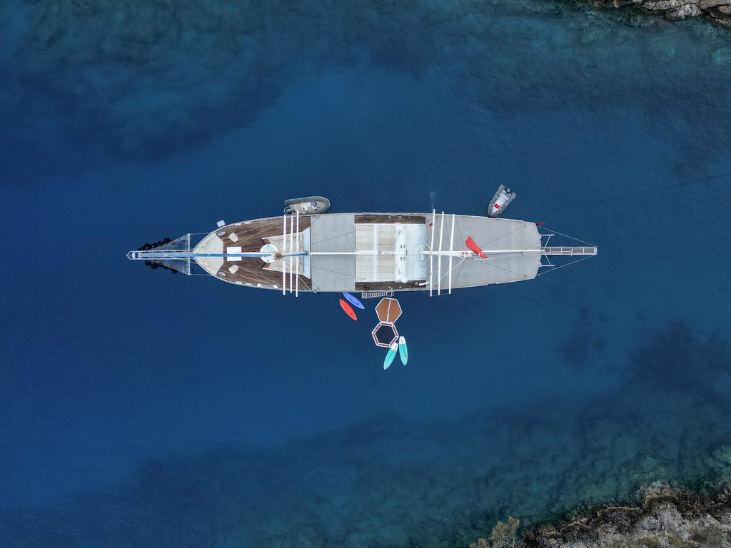 Boat picture 2