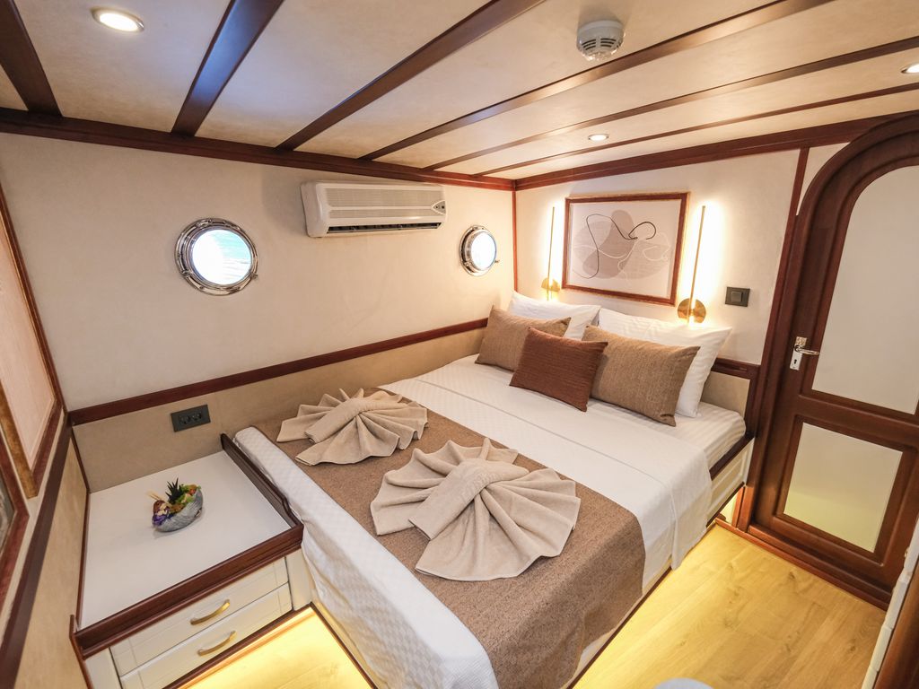 Boat picture 26