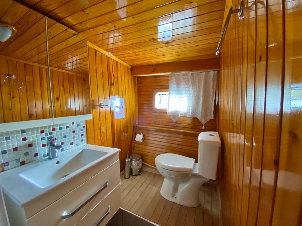 Boat picture 6
