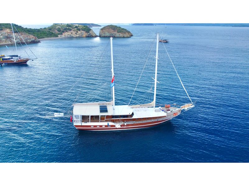 Boat picture 1