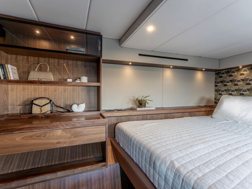 Boat picture 12