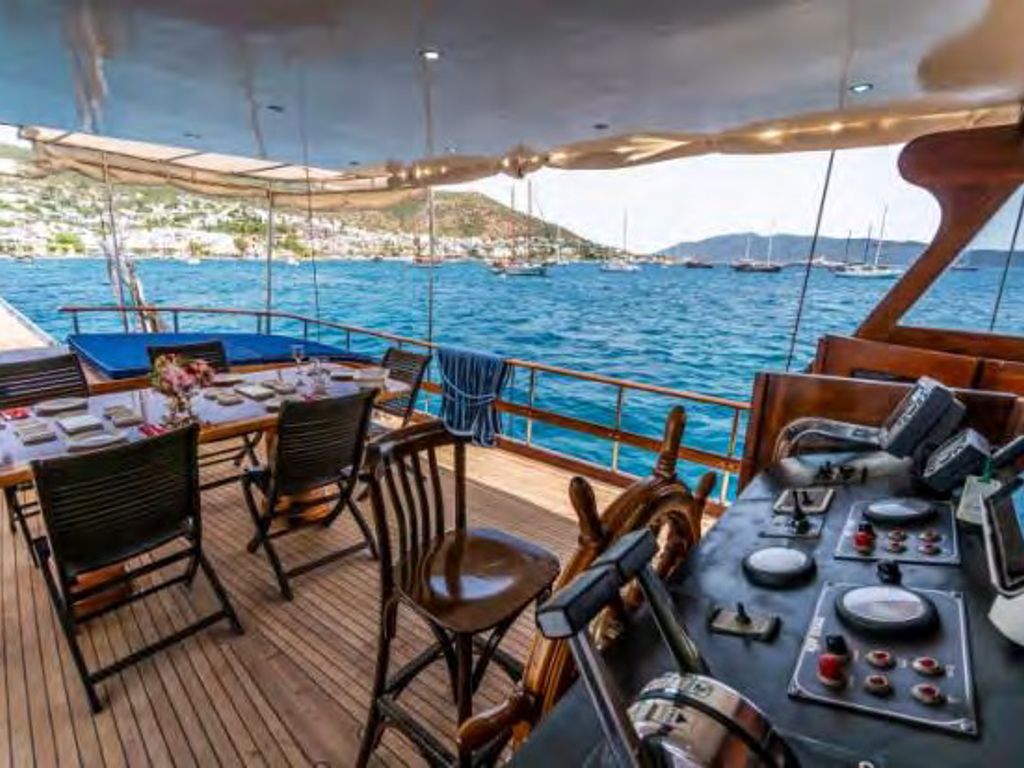 Boat picture 7