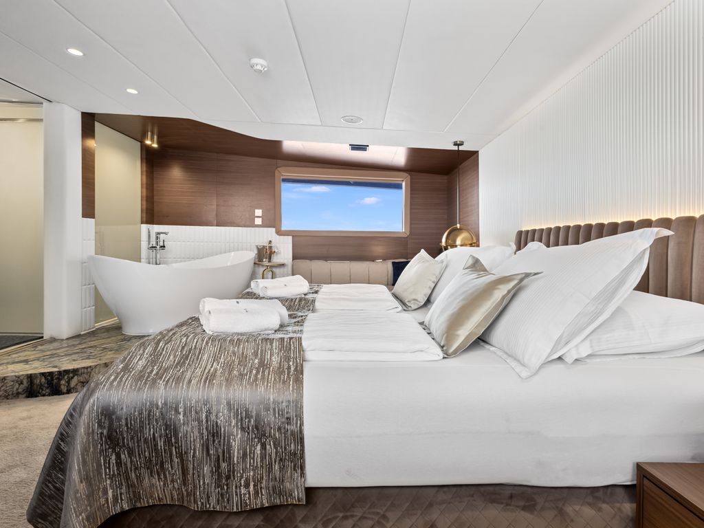 Boat picture 50