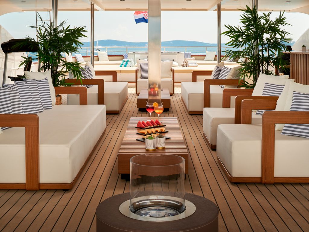 Boat picture 14