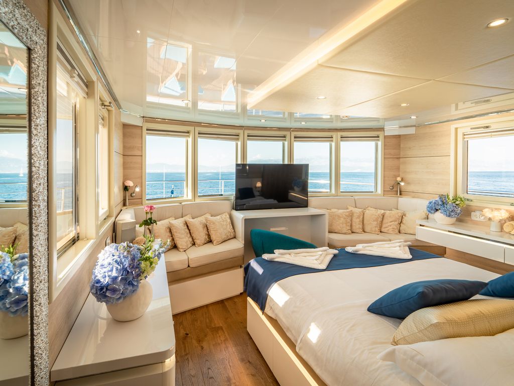 Boat picture 19
