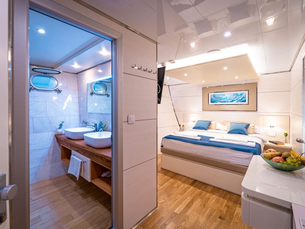 Boat picture 38