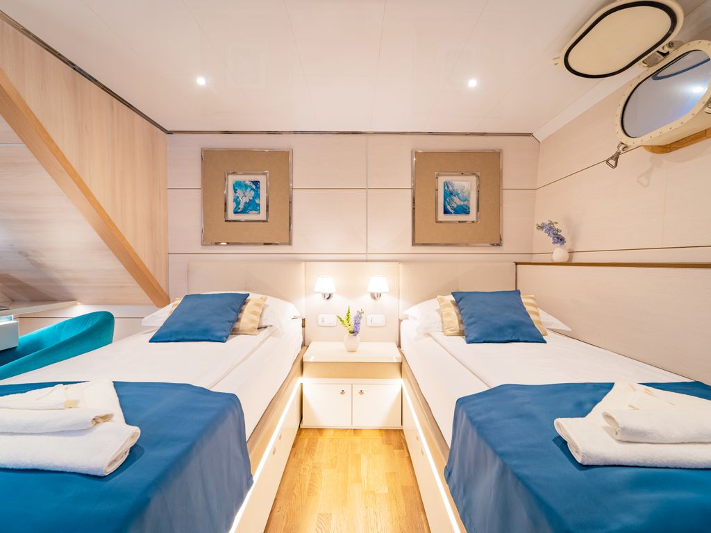 Boat picture 90
