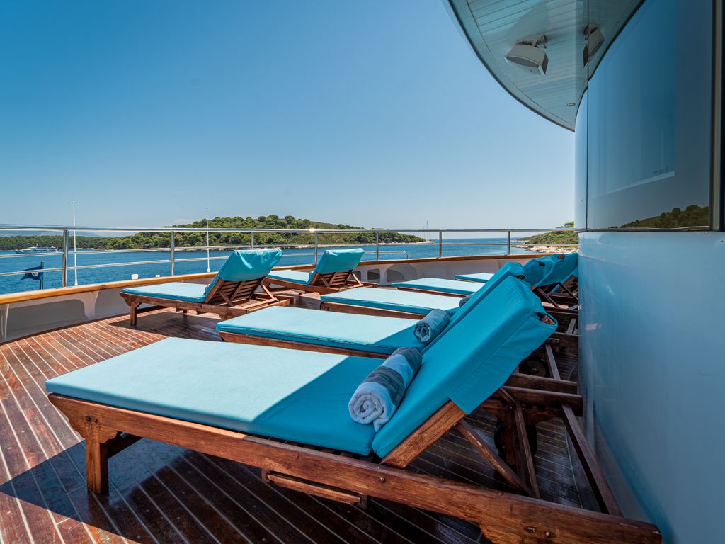 Boat picture 100
