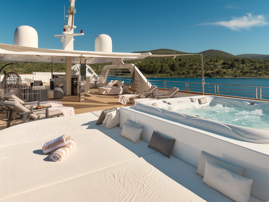 Boat picture 7