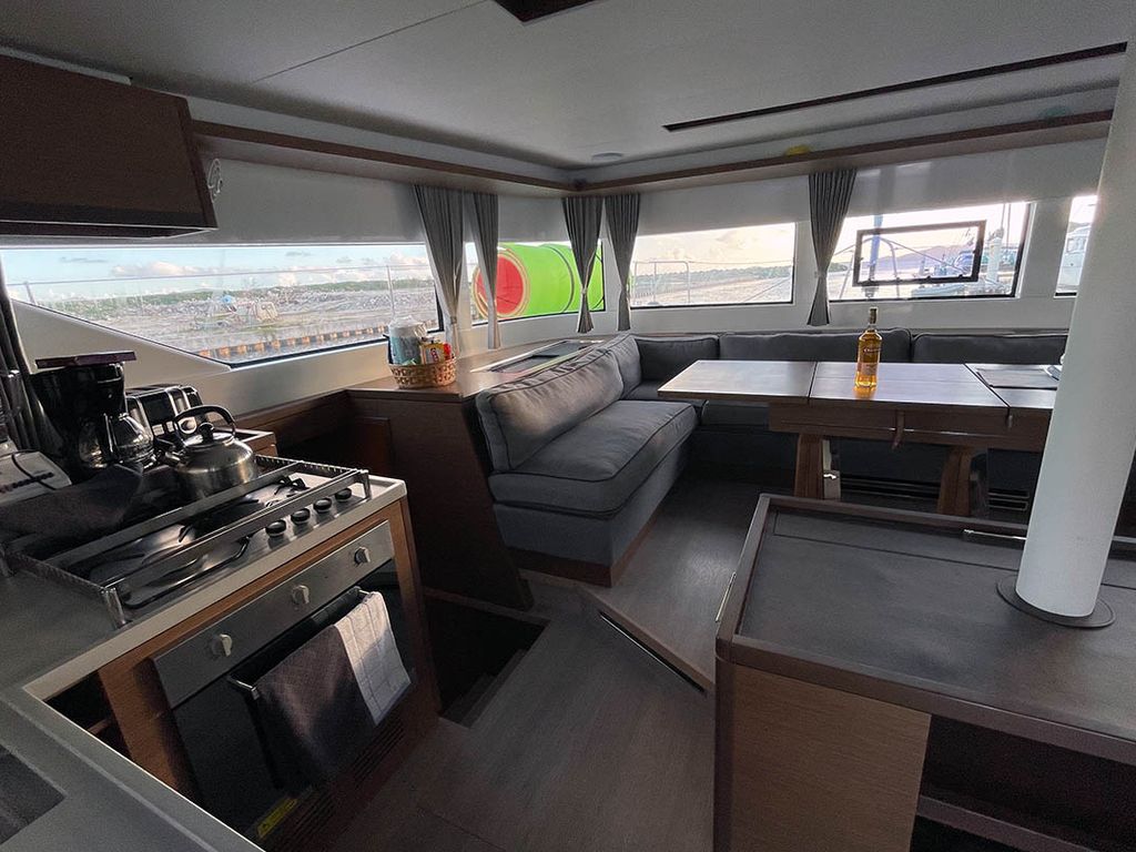 Boat picture 12