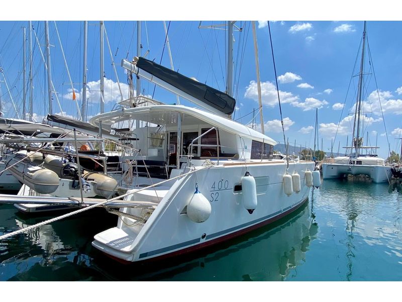 Photo of undefined, image 1 of 12