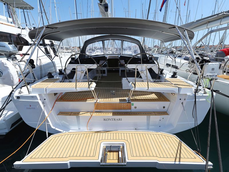 Photo of undefined, image 1 of 25