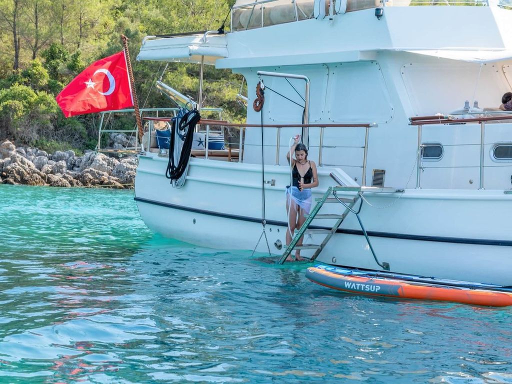 Boat picture 9