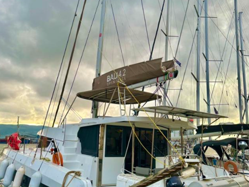 Photo of undefined, image 1 of 20