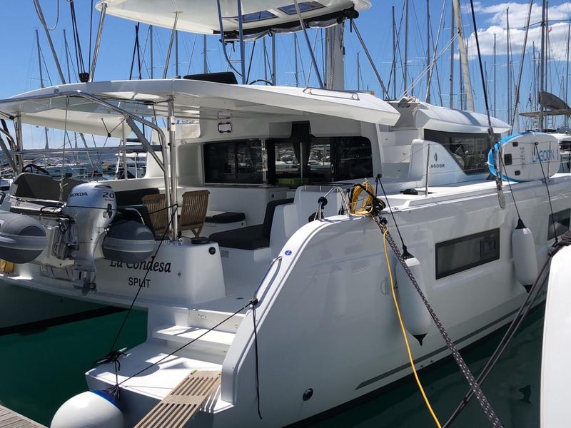 Photo of undefined, image 1 of 30