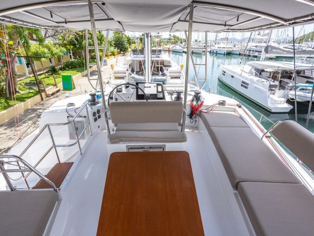 Boat picture 10