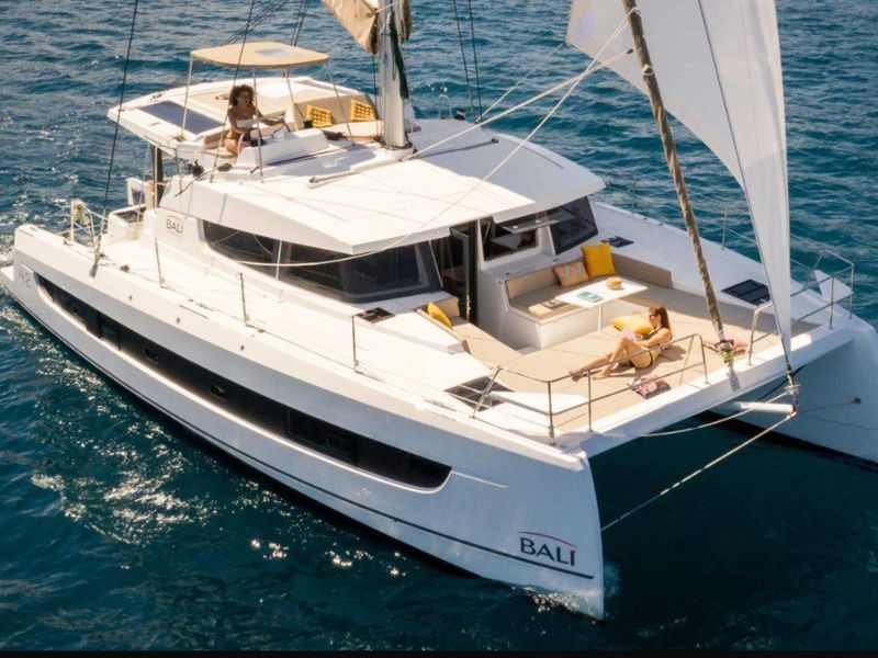 Photo of undefined, image 1 of 6