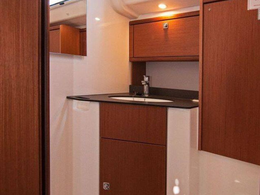 Boat picture 9