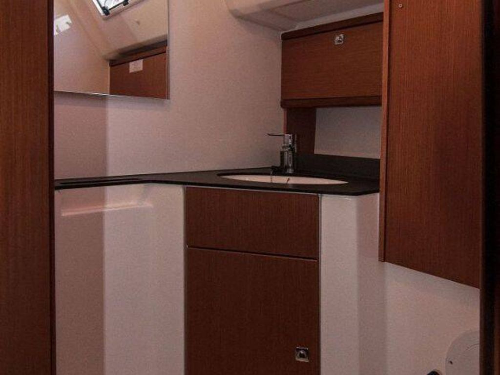 Boat picture 9