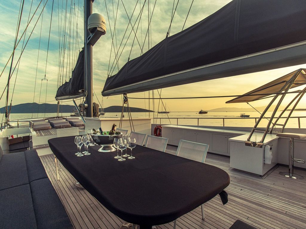 Boat picture 14