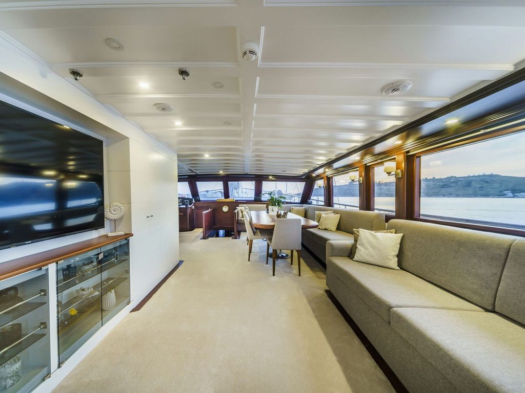 Boat picture 17