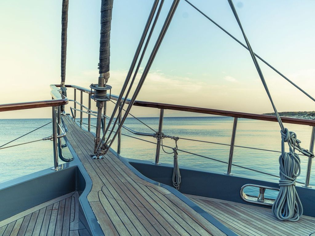 Boat picture 9