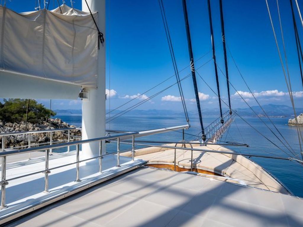 Boat picture 12
