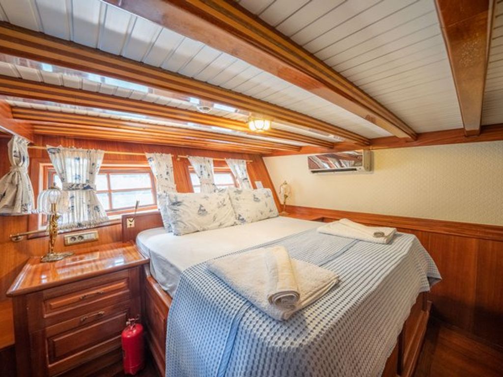 Boat picture 20