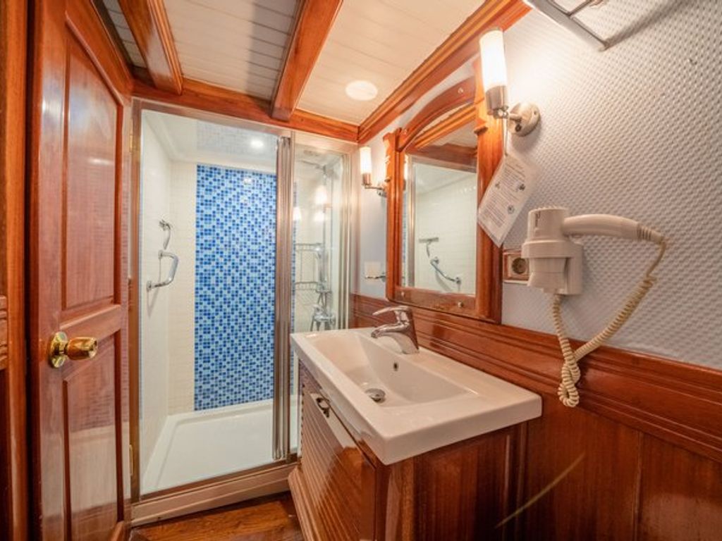Boat picture 25