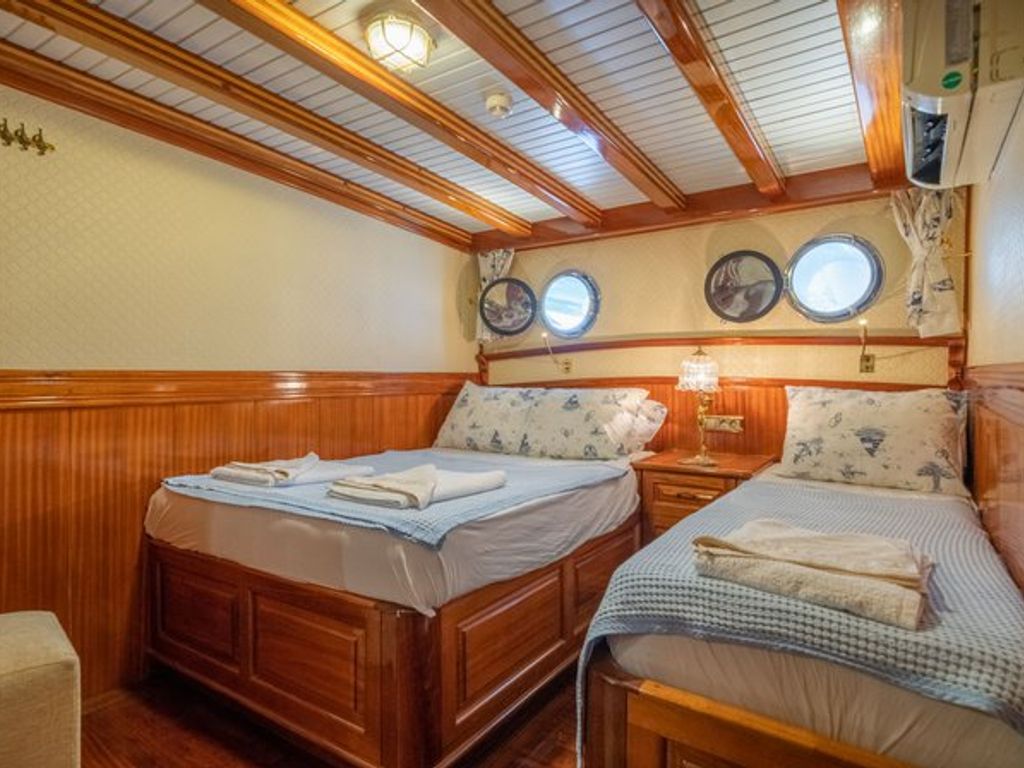 Boat picture 33