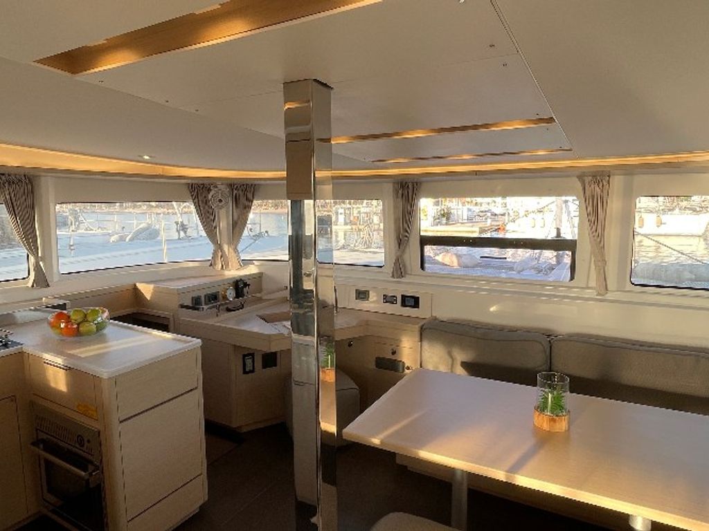 Boat picture 7