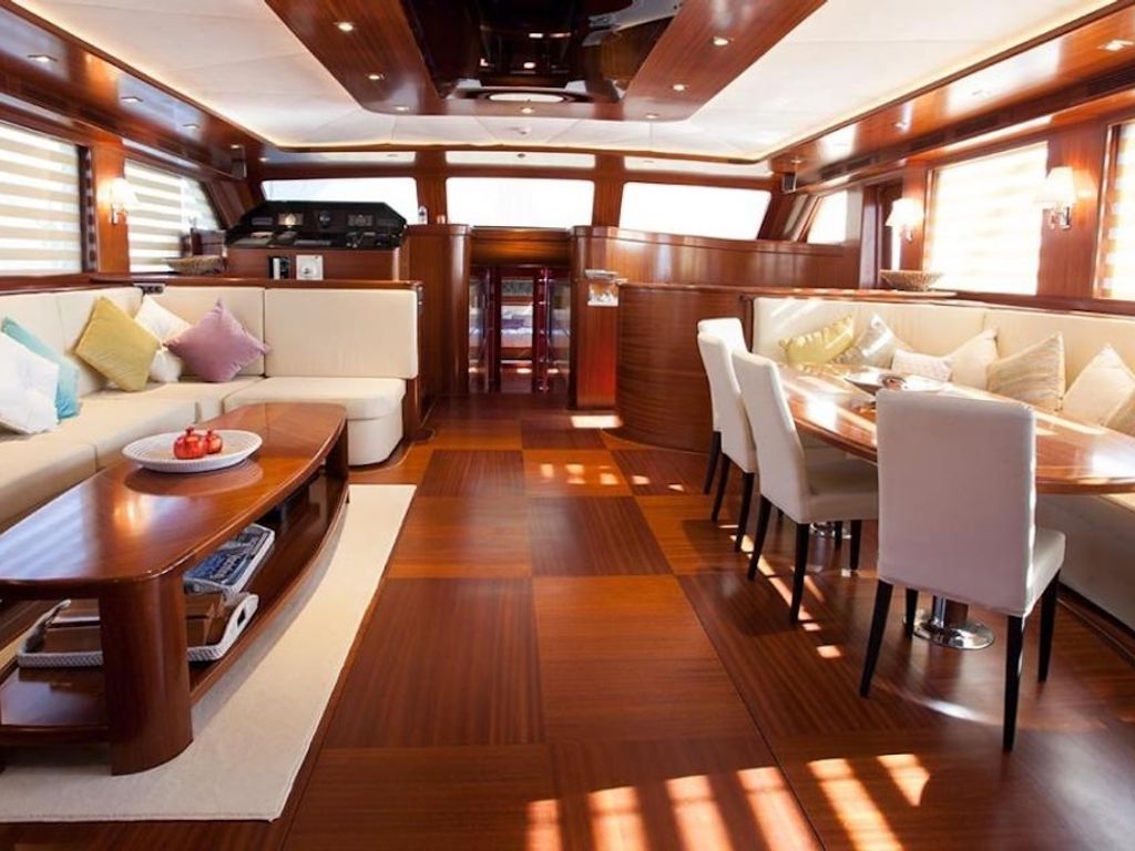 Boat picture 18