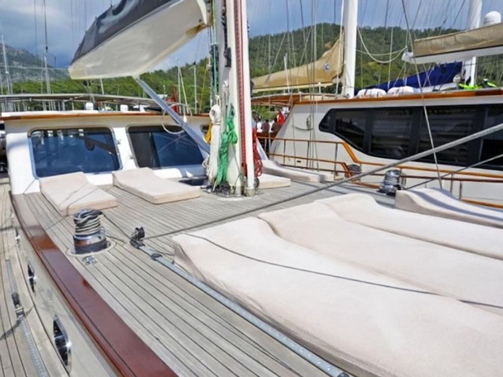 Boat picture 9