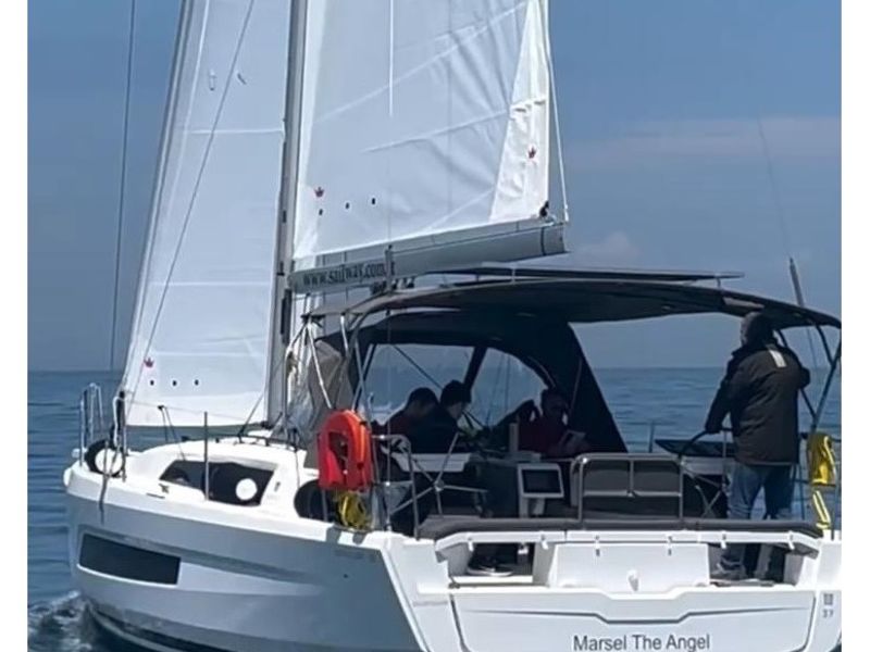 Boat image